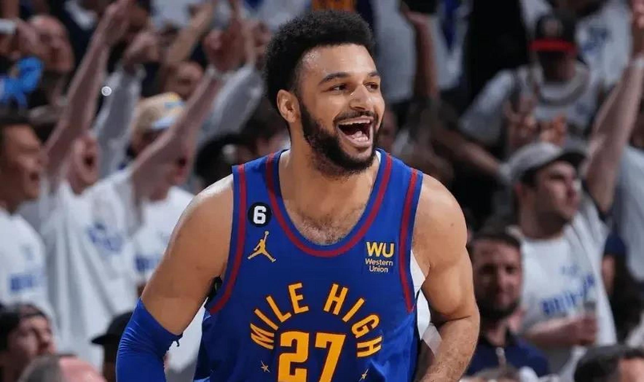 包含拉齐奥单刀错失备战英超亚特兰大赛前再遭质疑，这一次真的穆雷在湖人比赛中突破纪录的词条