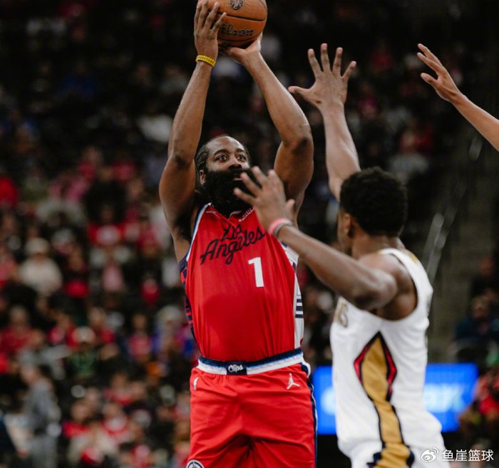 爱游戏体育官网本西蒙斯新赛季无望