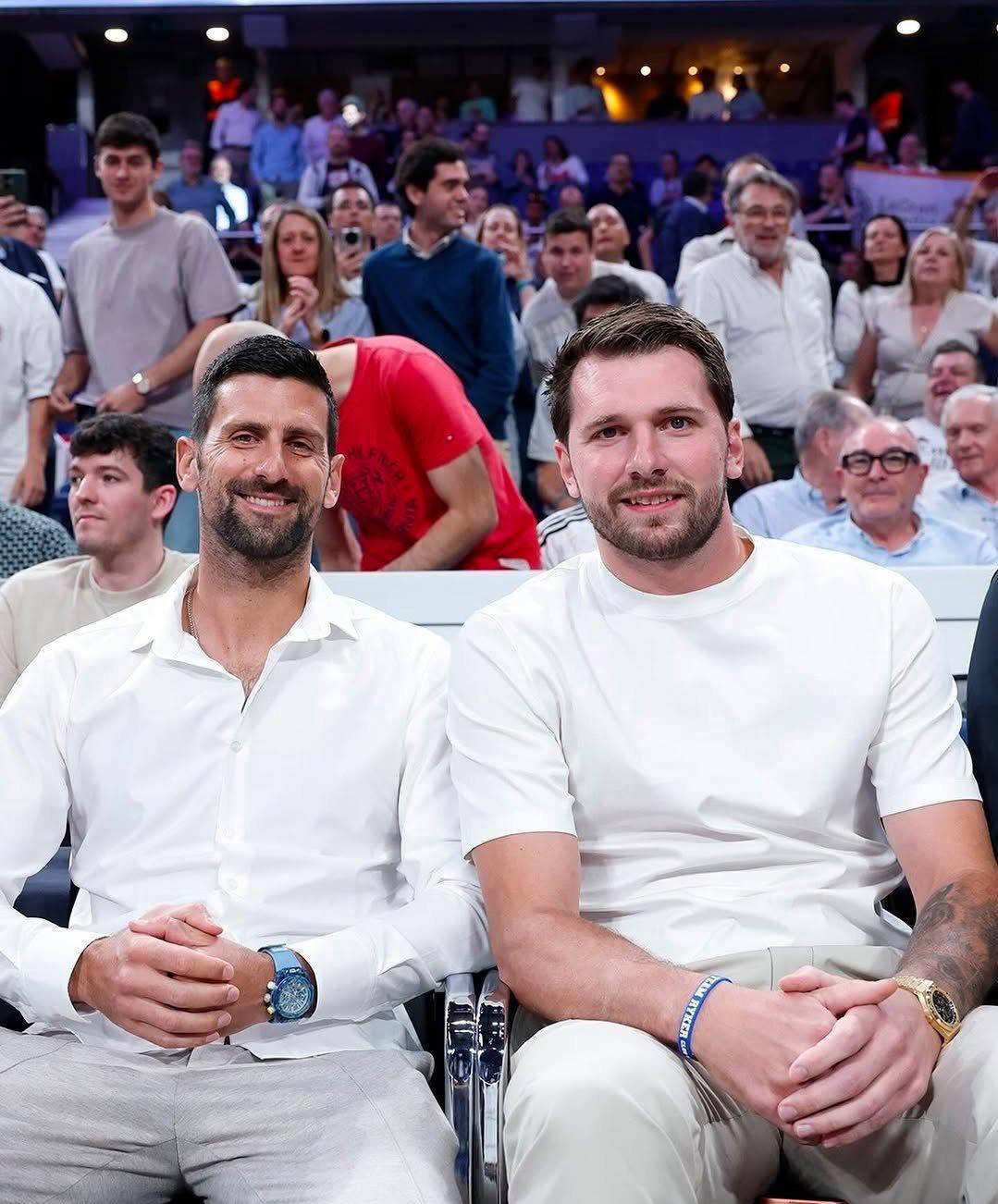 爱游戏体育官网太狠了！德约科维奇连续十二场比赛得分超过关键助攻东契奇连续三场比赛得分超过问鼎冠军，洛杉矶湖人手感冰凉备战英超的简单介绍